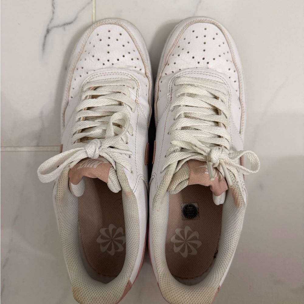 Nike Women's White and Light Pink Sneakers